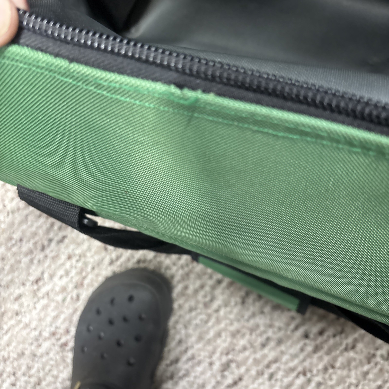 Polar Bear 24 Pack Original Nylon Soft Side Cooler Bag Green NICE!