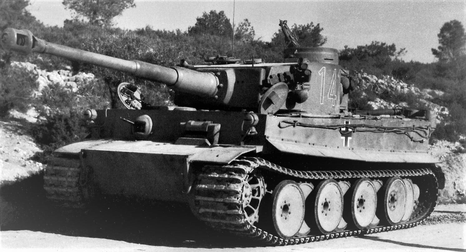WW2 WWII Photo  German Tiger I Tank in Tunisia 501 PB 1943  World War Two 4369