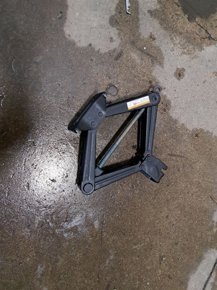 2021 Rav 4 Jack Sku#4312432
