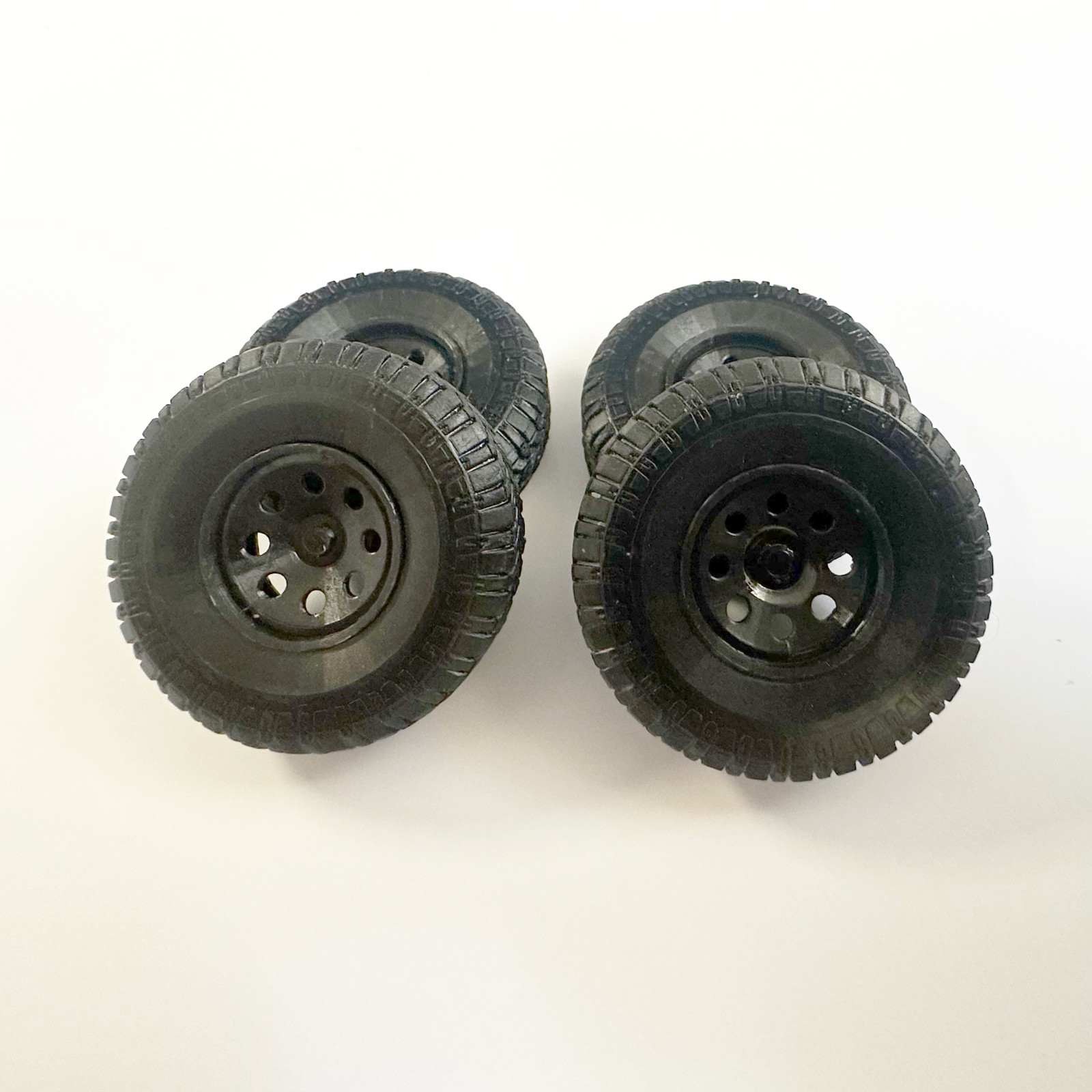 Resin 1/24 Scale:  17-Inch Baja Wheels W/ Mud Tires; Jeep, Truck