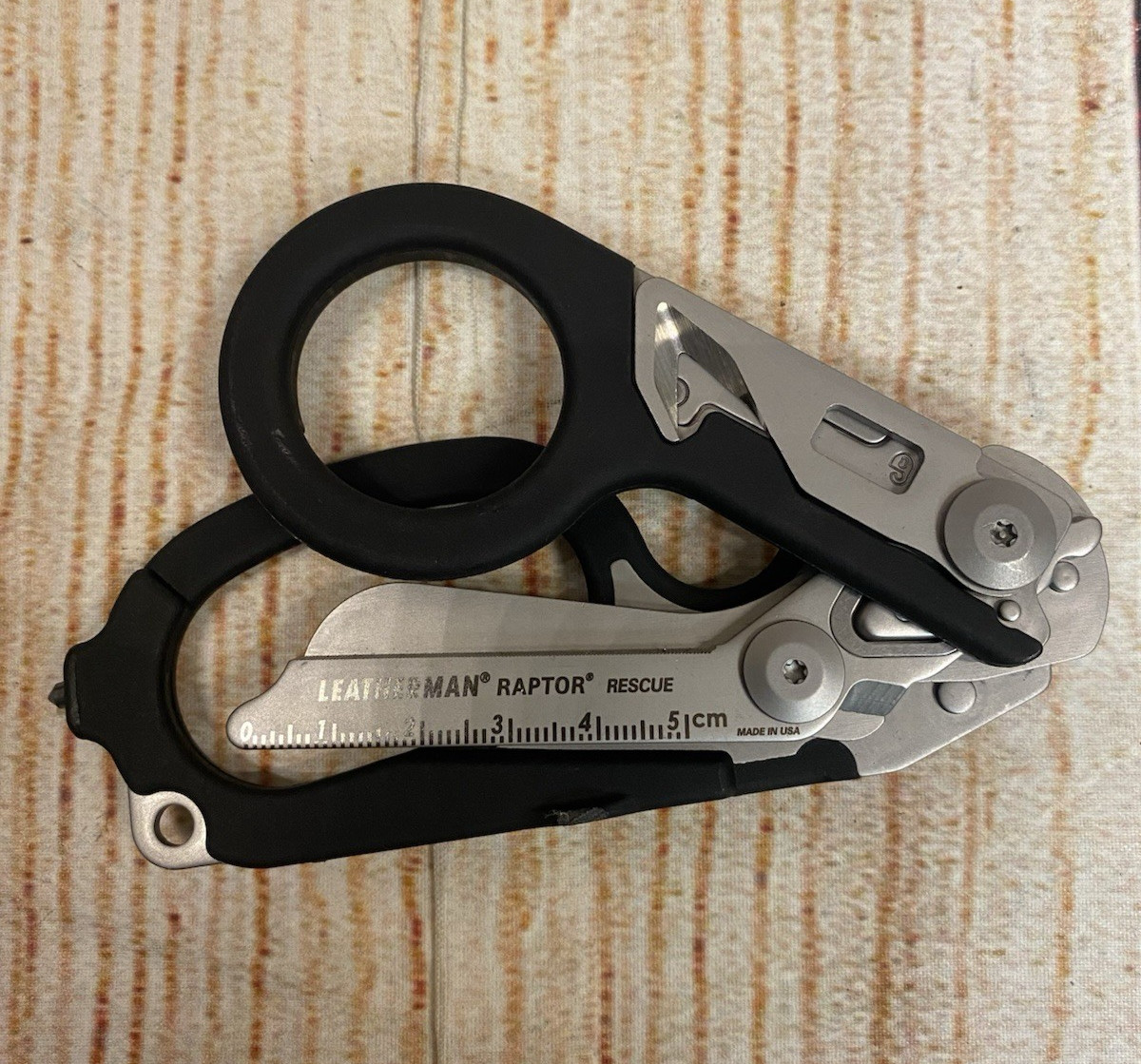 Leatherman Raptor Rescue Shears emergency Tool Hook w/ Sheath USA Black