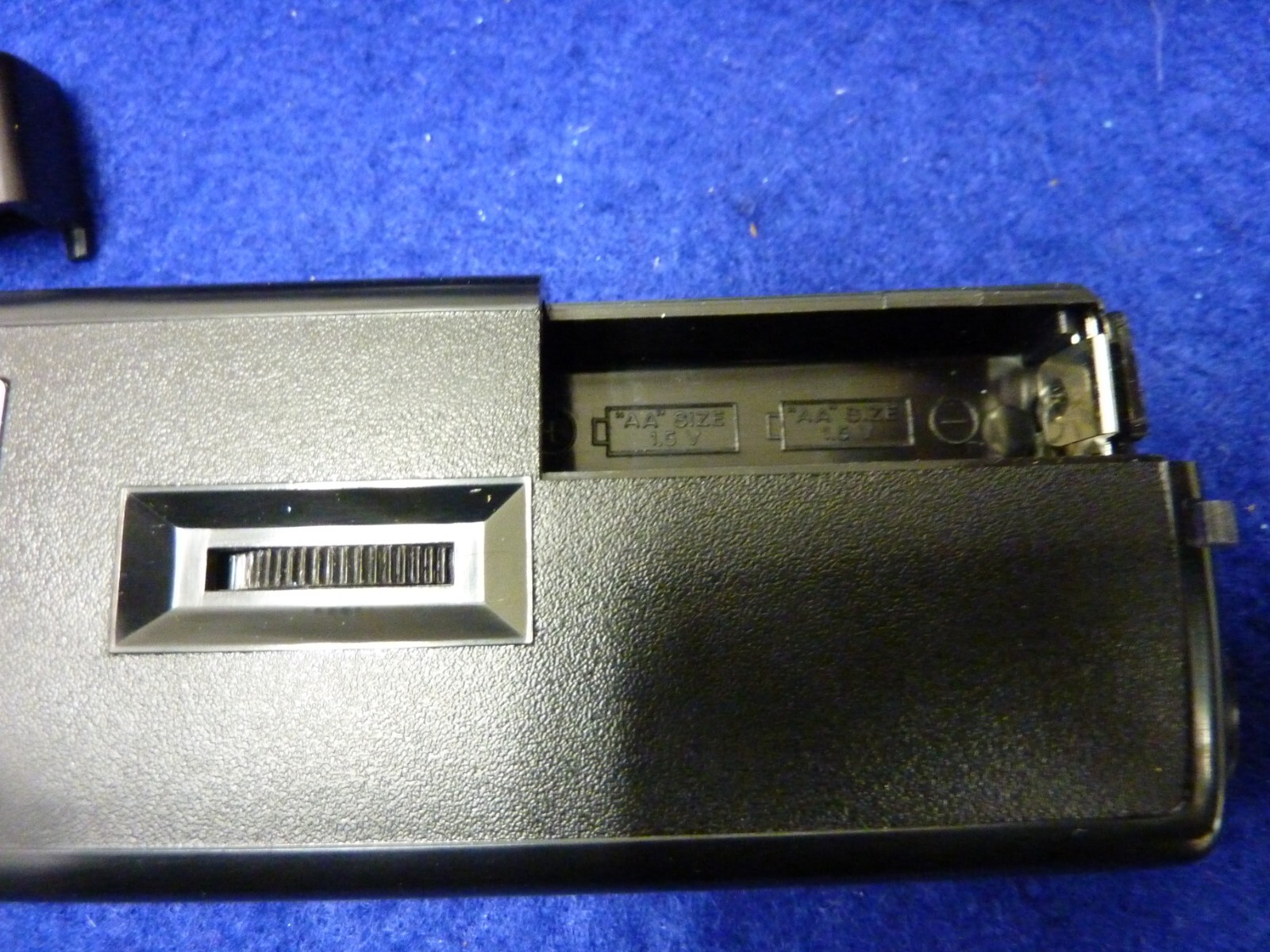 VINTAGE MICRONTA MICROSCOPE 63-851 ILLUMINATED 30X ORIGINAL BOX CASE TESTED