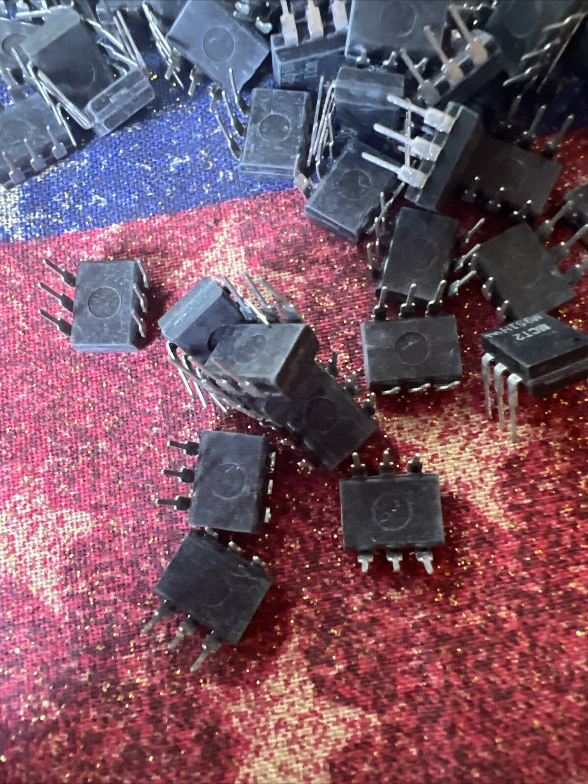 **  QUANTITY 5  **  MCT2