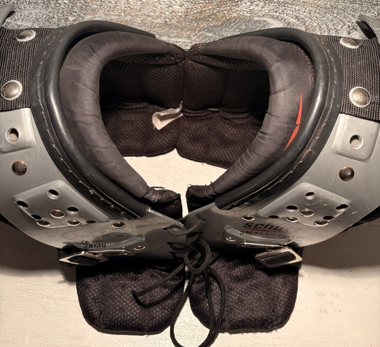 Schutt Youth Flex 80005 28”-30” Small 12”-13” Football Shoulder Pads - Gray