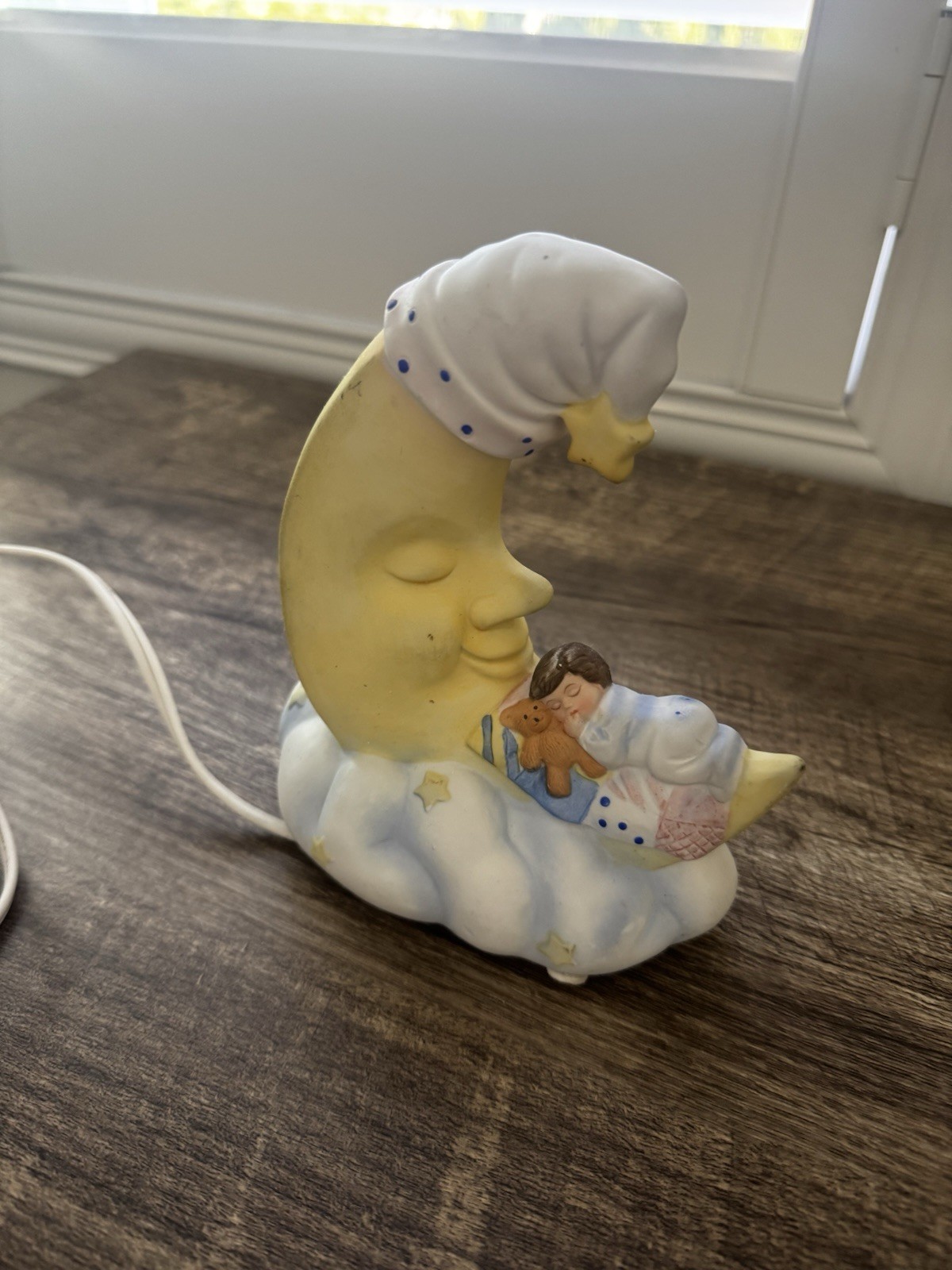 Vintage Man On The Moon Nursery Night Light Wall Plug In 6 1/4 Inch Tall Tested