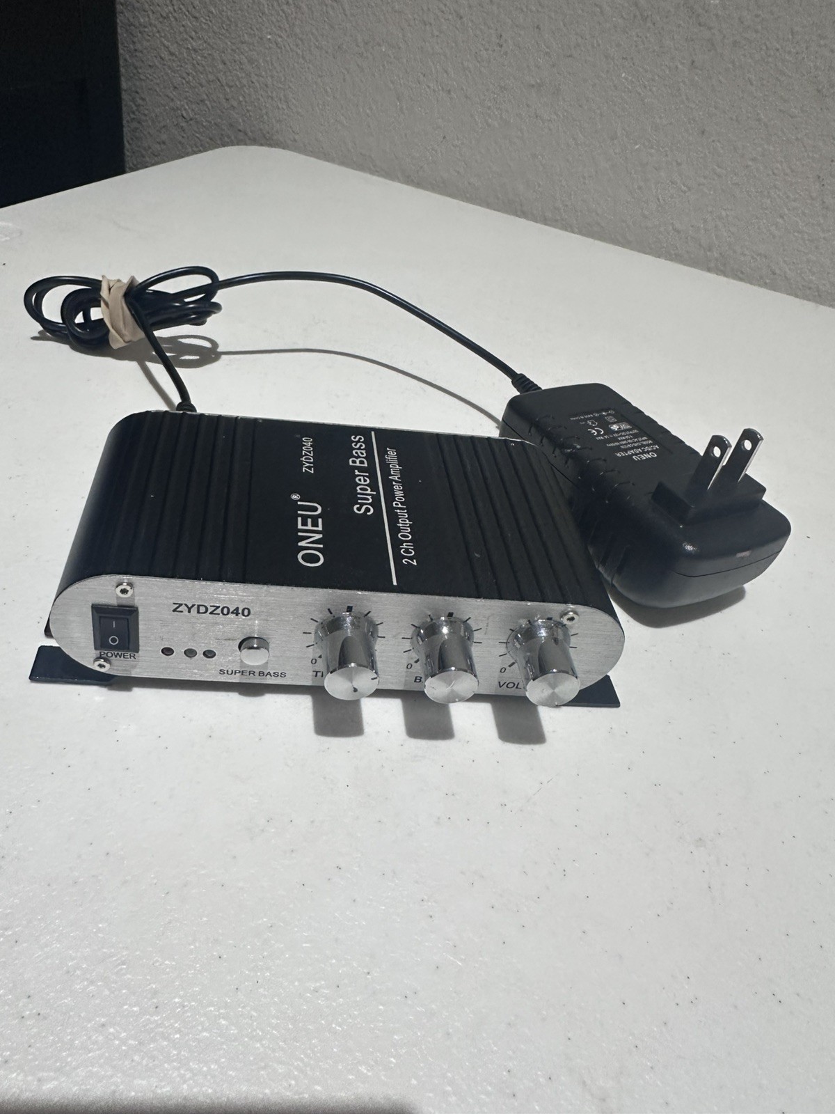 ONEU 2-Channel Amplifier,  20W Super Bass Hi-Fi Stereo Model ZYDZ040