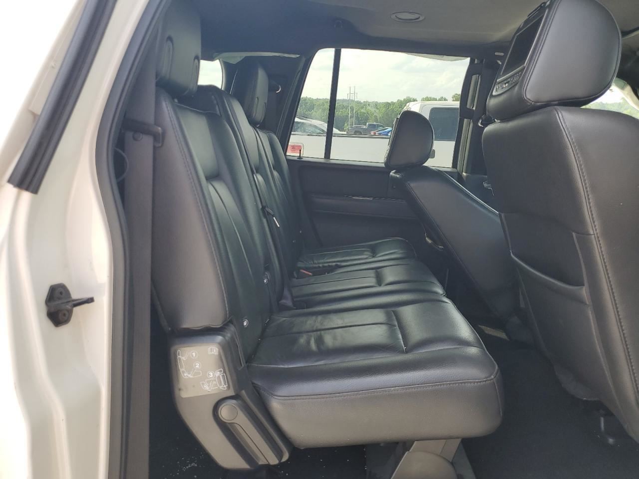 EXPEDITON 2008 Glove Box 4711865