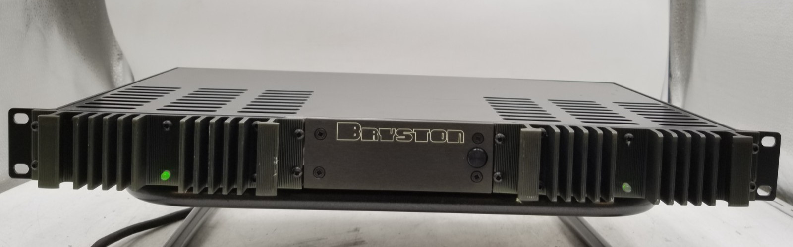 Bryston 2B Professional Stereo Power Amplifier