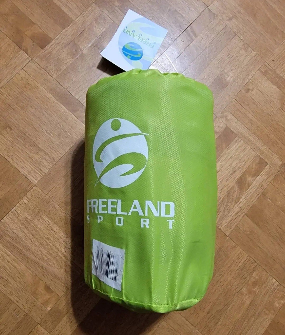 FREELAND Self Inflating Sleeping Pad, (New)