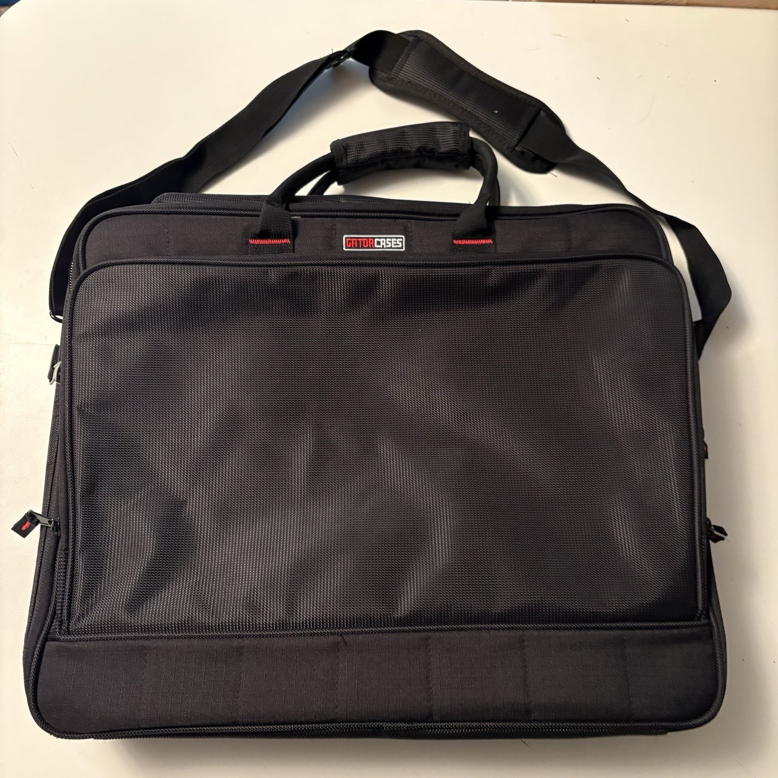 Gator Cases Equipment Mixer Bag Padded Carry Case DJ Gear Approx 19x16x7 Outside