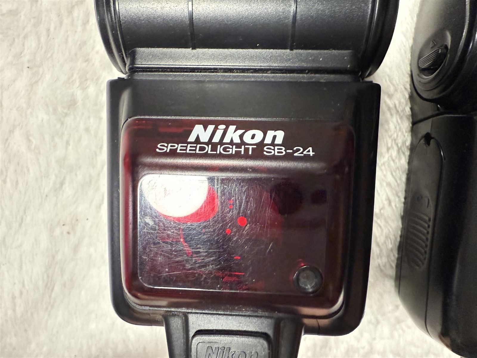 2x NIKON SPEEDLIGHT SB-24 SHOE MOUNT FLASH "UNTESTED"