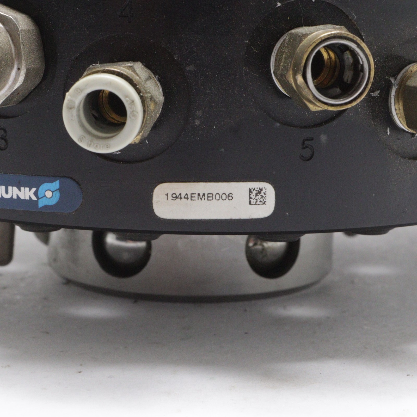 SCHUNK ROBOT QUICK CHANGE MASTER ATTACHMENT BOTTOM ATTACHMENT 302364 9949324