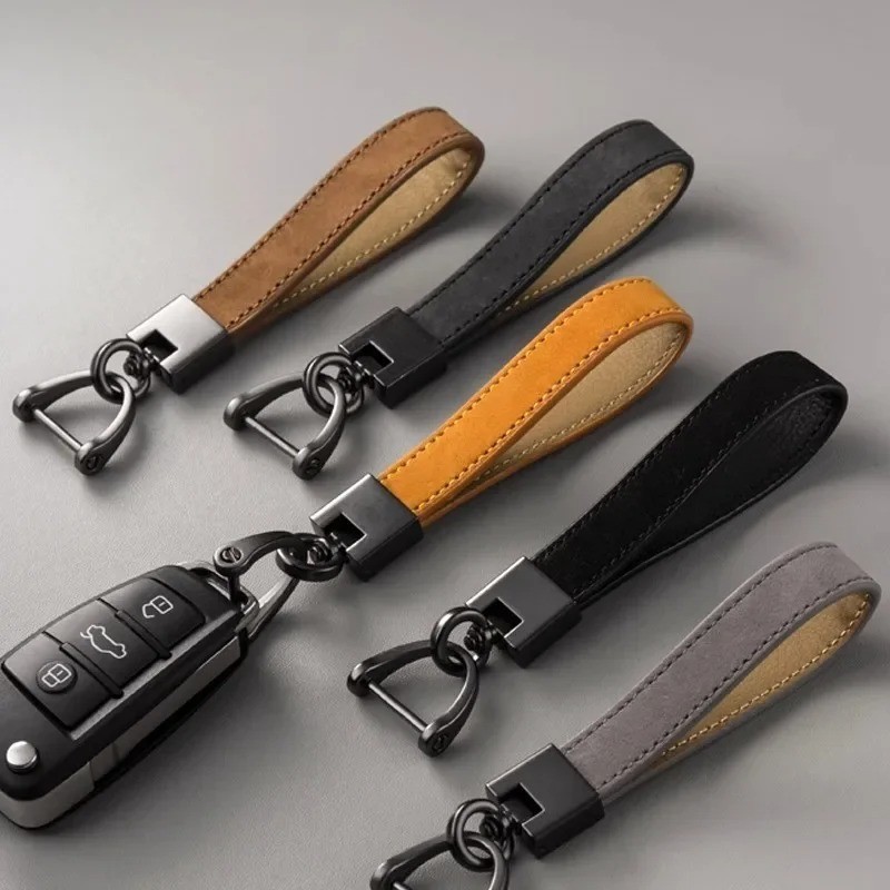 Luxury Genuine Leather Keychain for Men – Car Key Ring Buckle Holder Gift