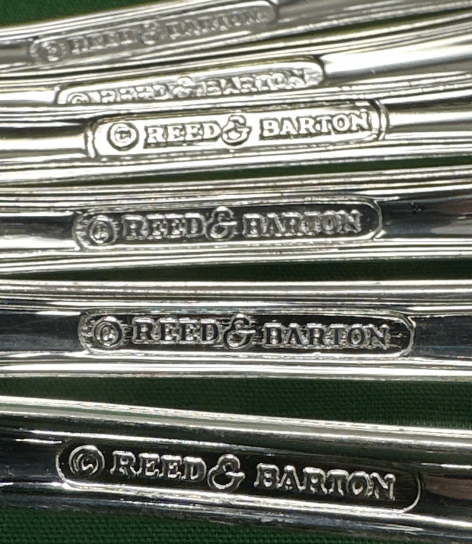 29 Pc RATHMORE Silverplated SOUP & TEASPOONS & SERVING Pcs Reed & Barton