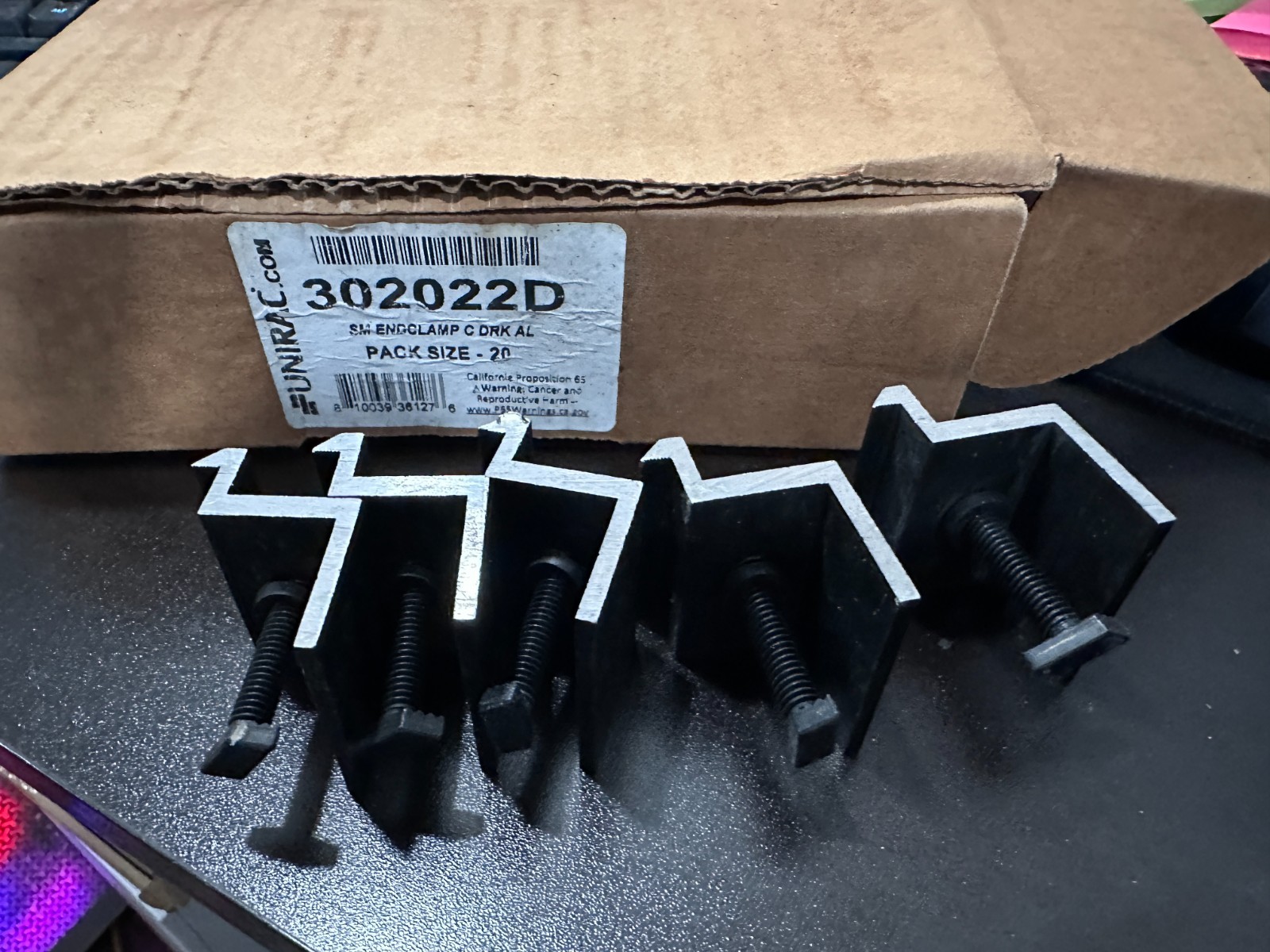 Lot of 40 UniRac Solar Mount End Clamps C 33-38 mm Dark Finish 302022D