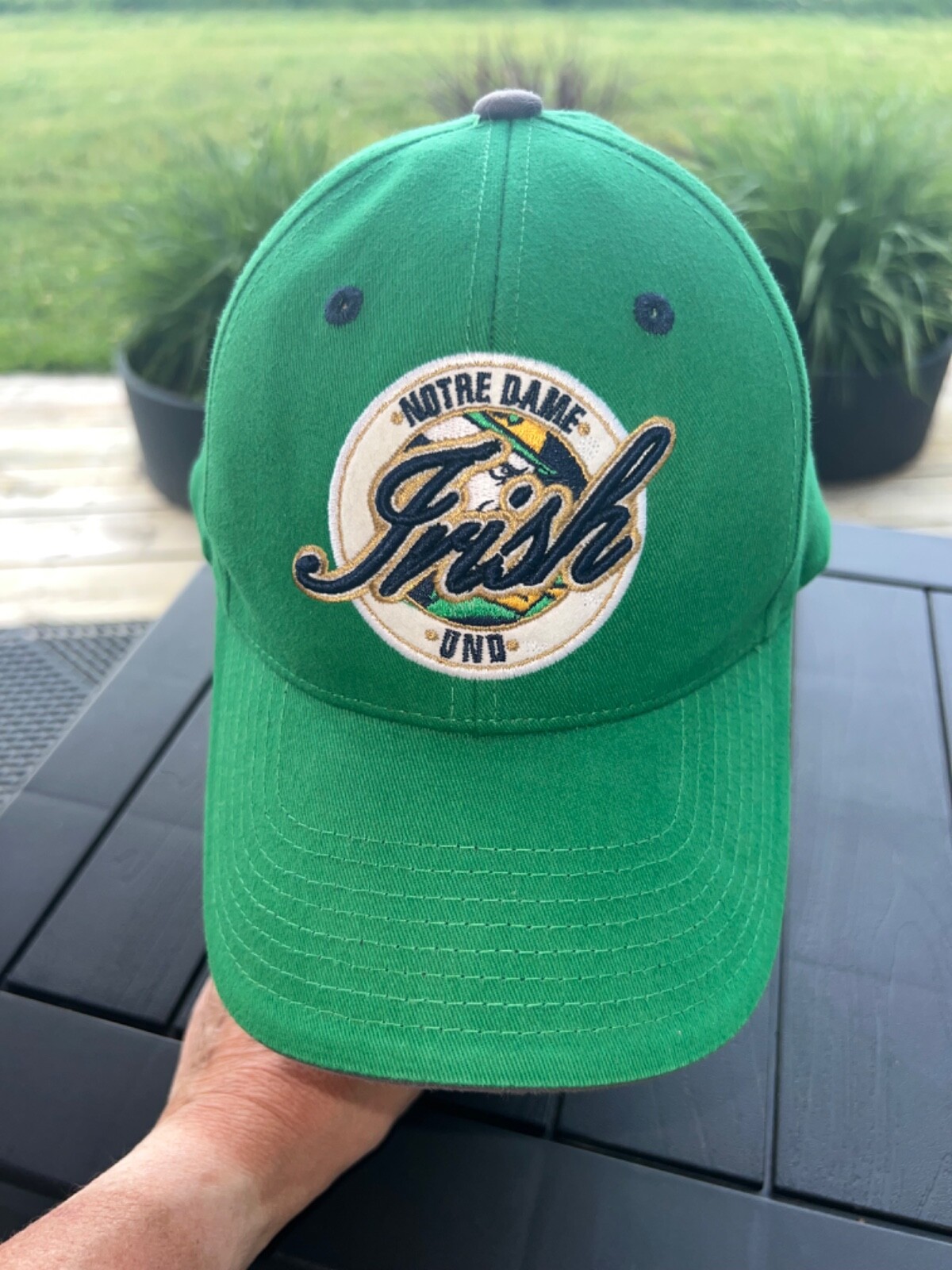Notre Dame Uno Patch Green  Hat Cap Strap Buckle Team Starter Brand EUC