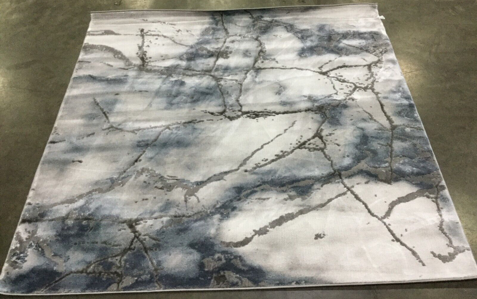 GREY / BLUE 5'-3" X 5'-3" SQ Spot on Rug, Reduced Price 1172661547 CFT877L-5SQ