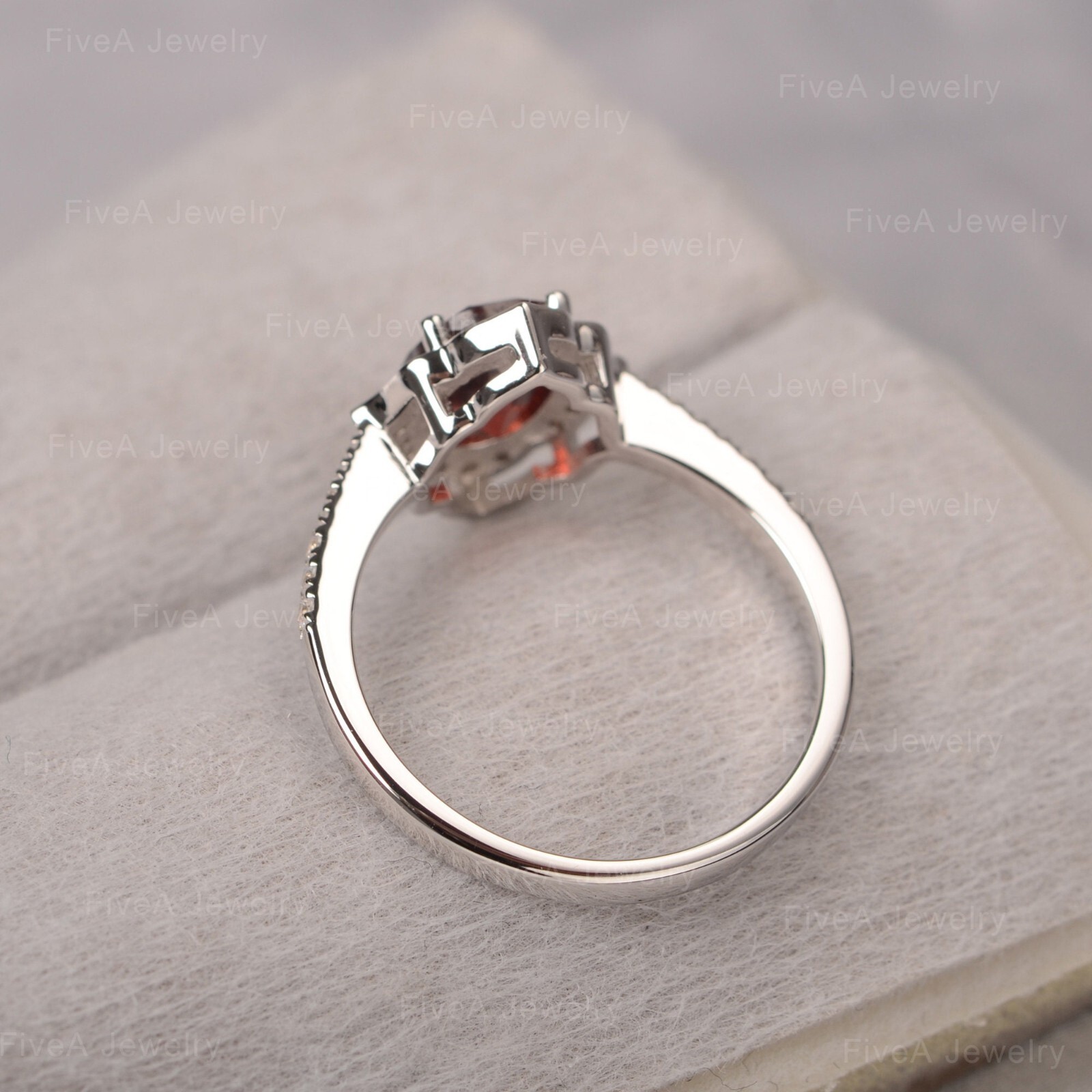 Natural Garnet Ring Oval Cut ring 925 sterling silver ring Engagement Ring