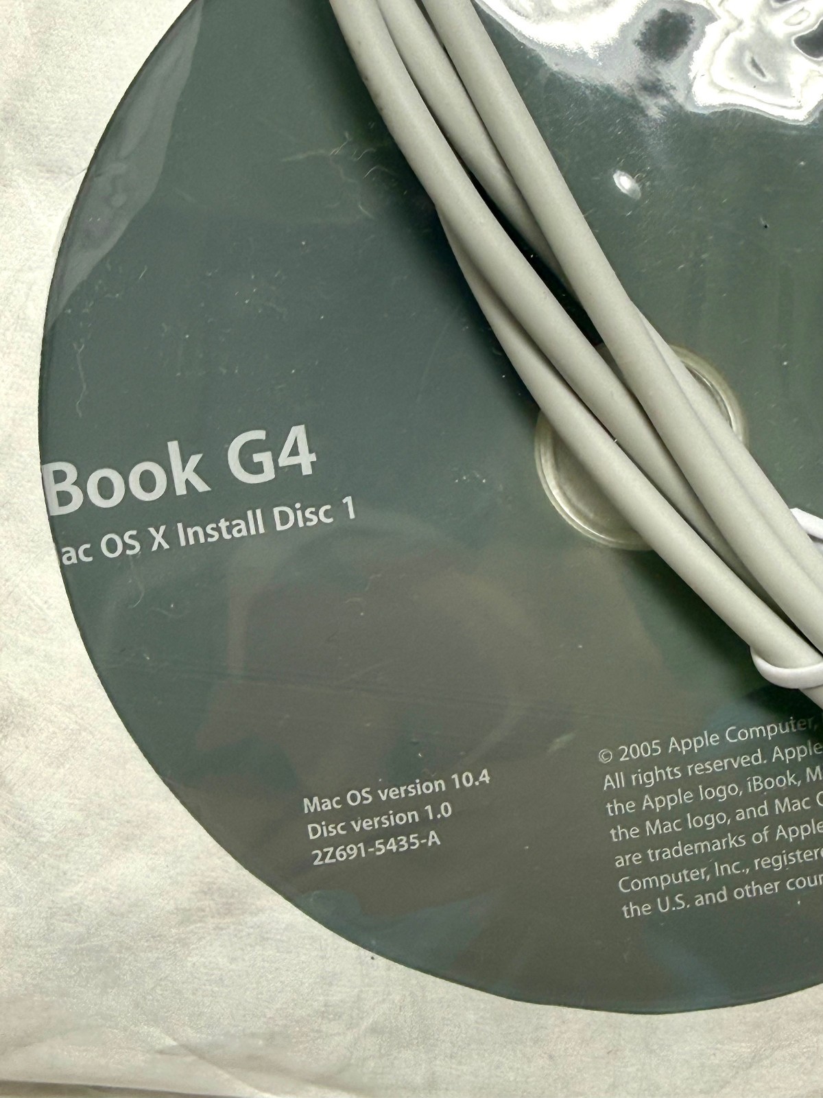 Apple iBook G4 Install Discs Cord User's Guide Sealed Setup Package