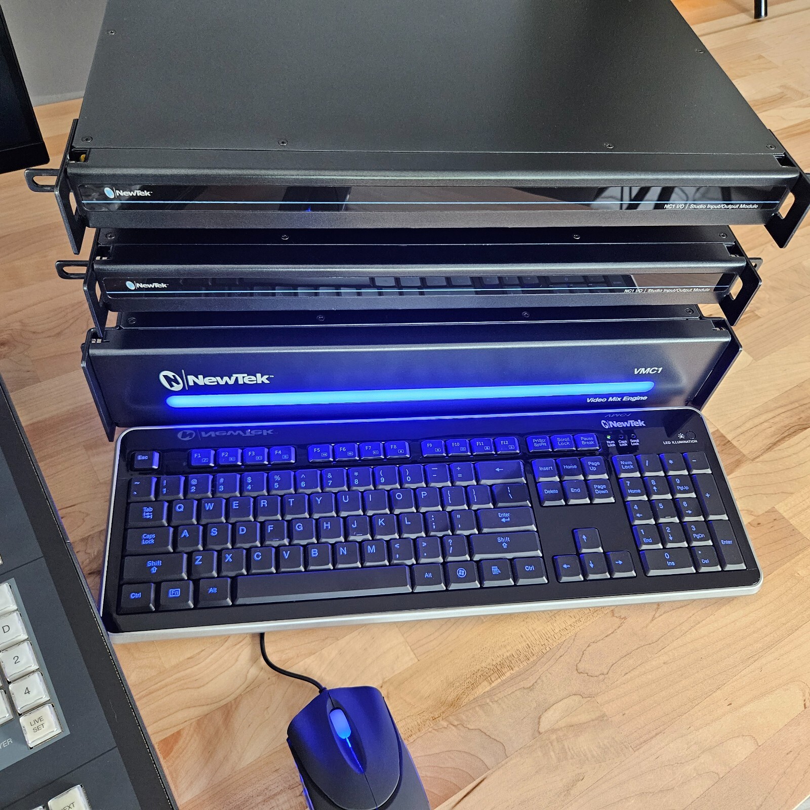 NewTek IP Series VMC1 Video Mix Engine (Flagship TriCaster)
