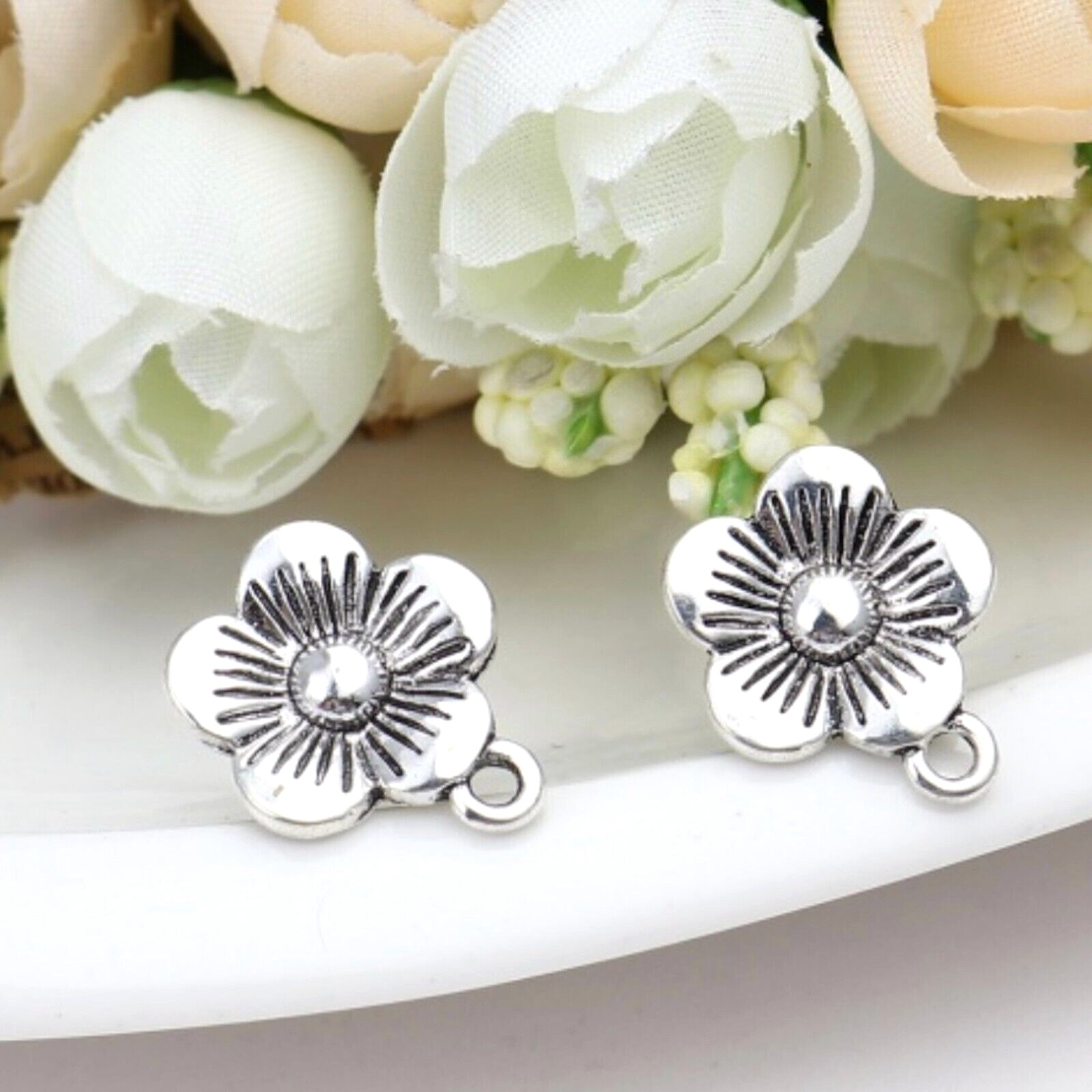 4 pcs Decorative Flower Earring Findings Silver Flower with Loop Bead 18x15mm
