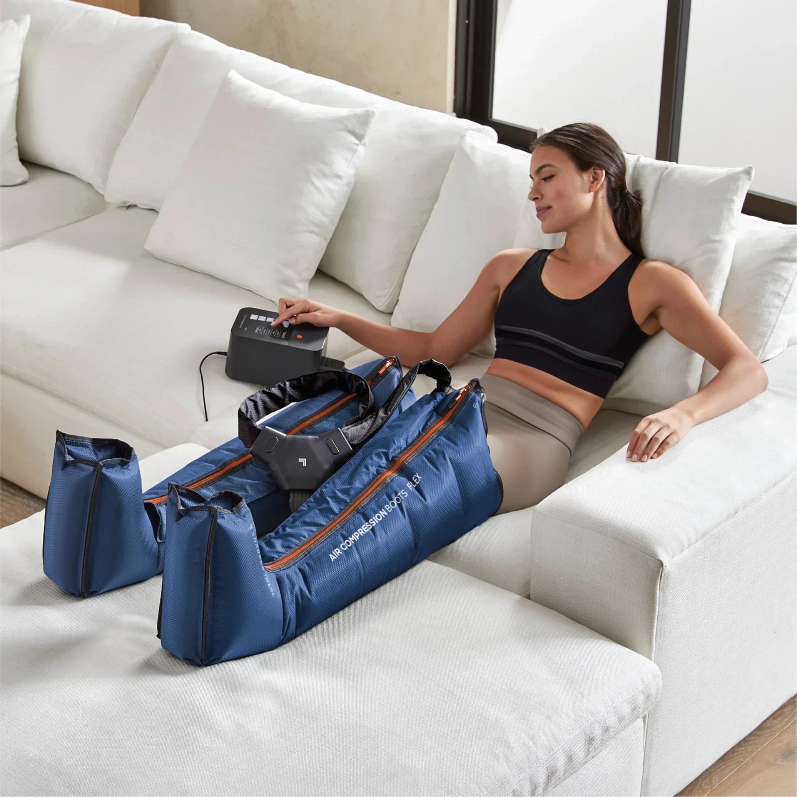 Sharper Image Air Compression Boots FLEX Leg Recovery System, SMALL/MEDIUM NEW
