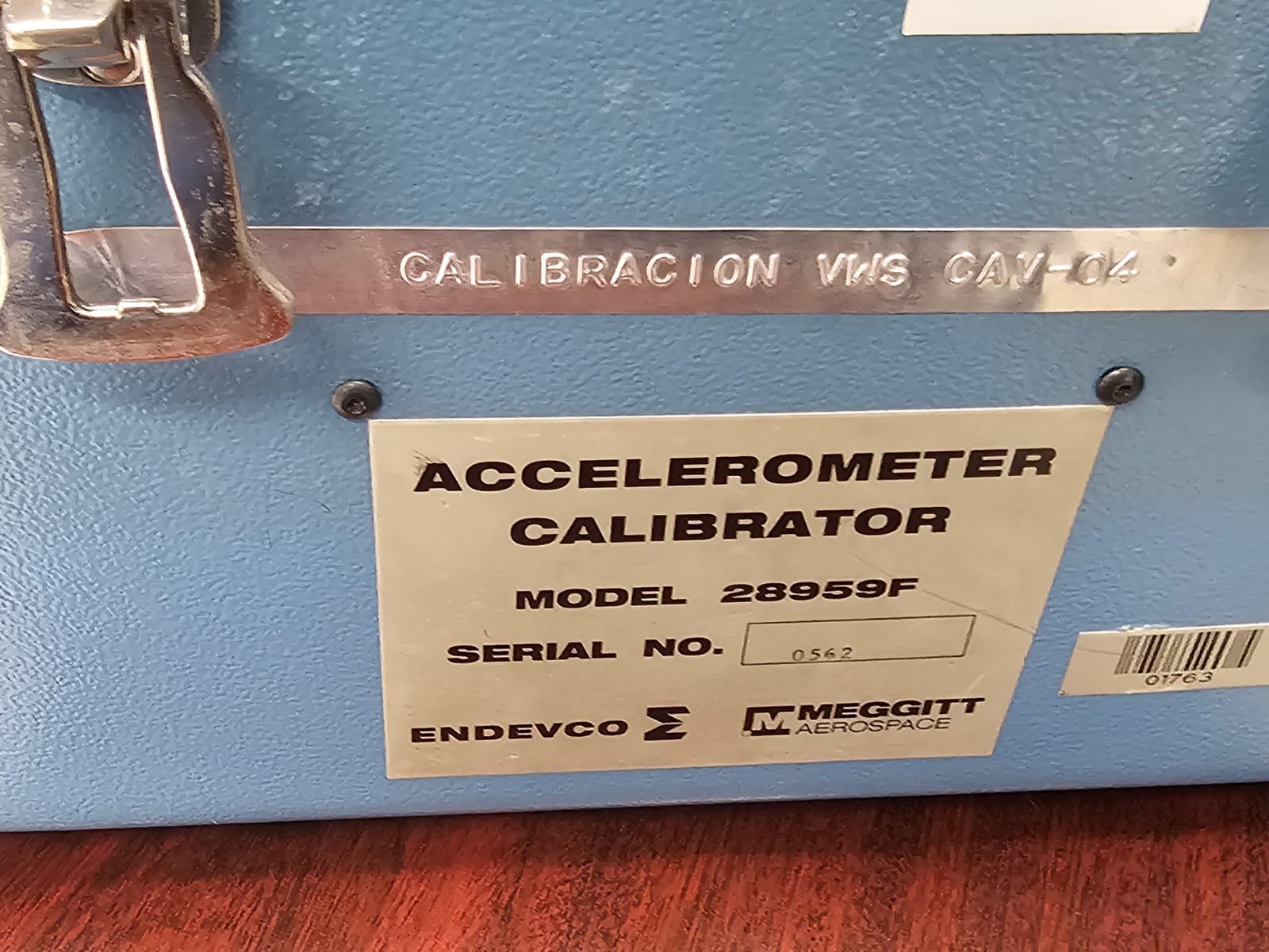 ENDEVCO 28959F/FV Portable accelerometer calibrator