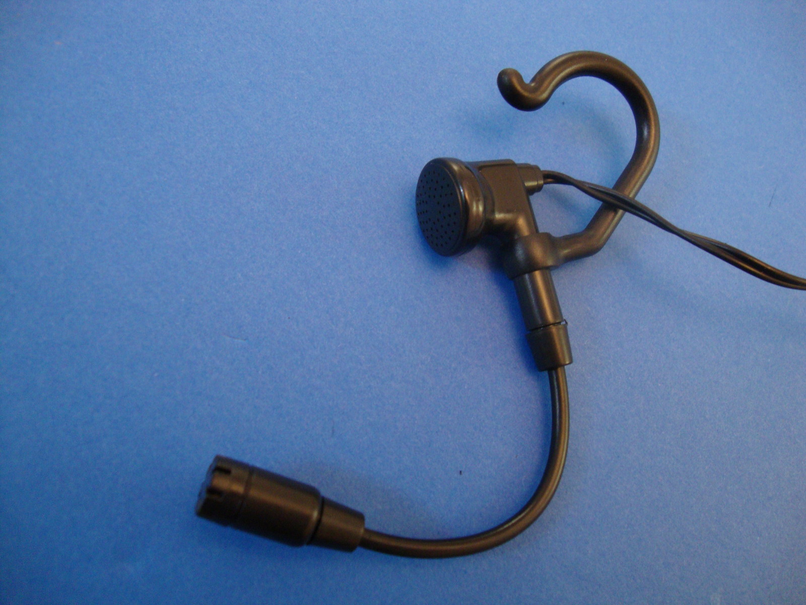 New Lot of 25 Skype VOIP with Microphone Mic Headset Headphone Black 3.5mm Jack