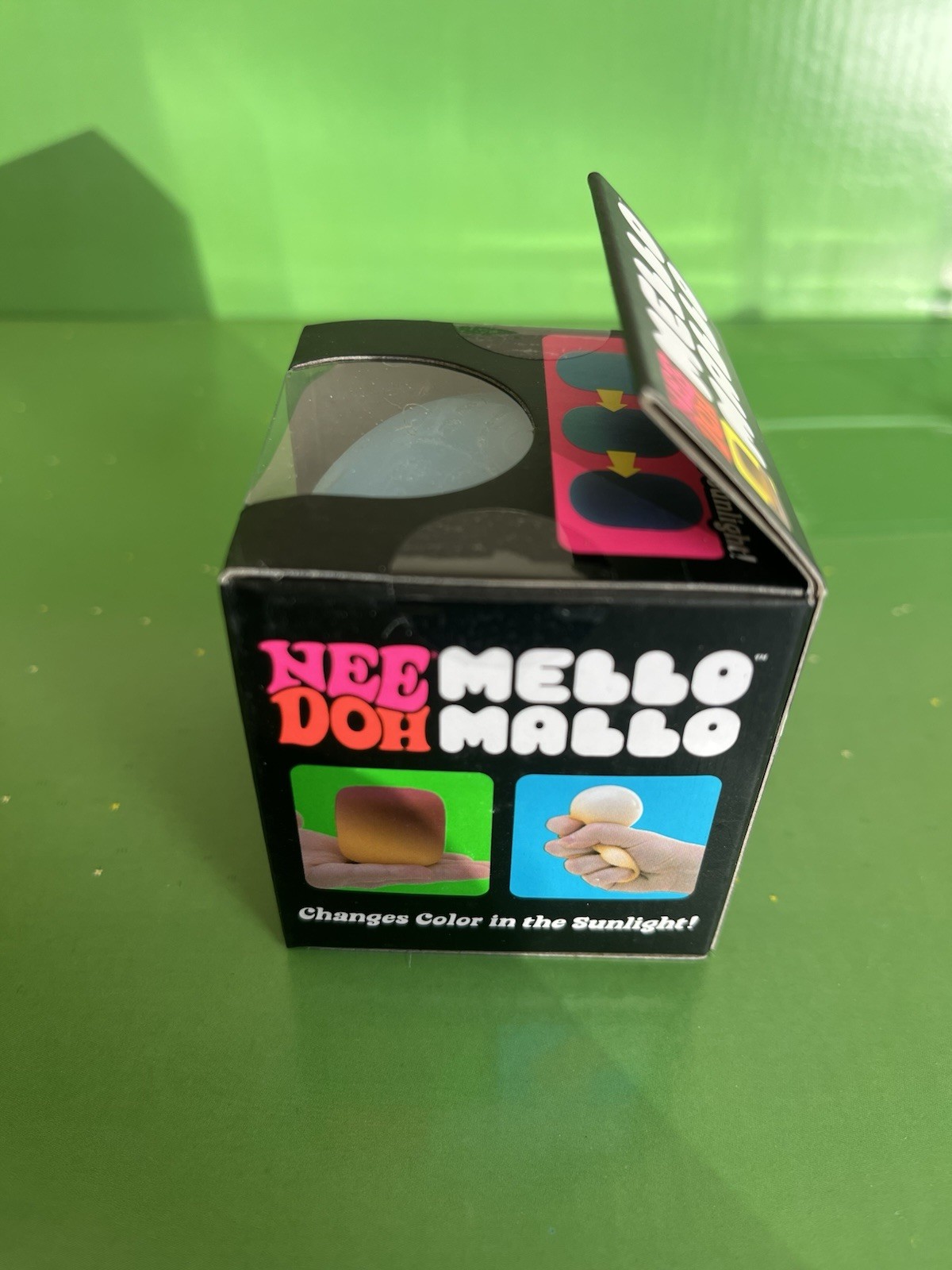AUTHENTIC NeeDoh Mello Mallo BLUE Color Changing Squishy Nee Doh Mellow Mallow