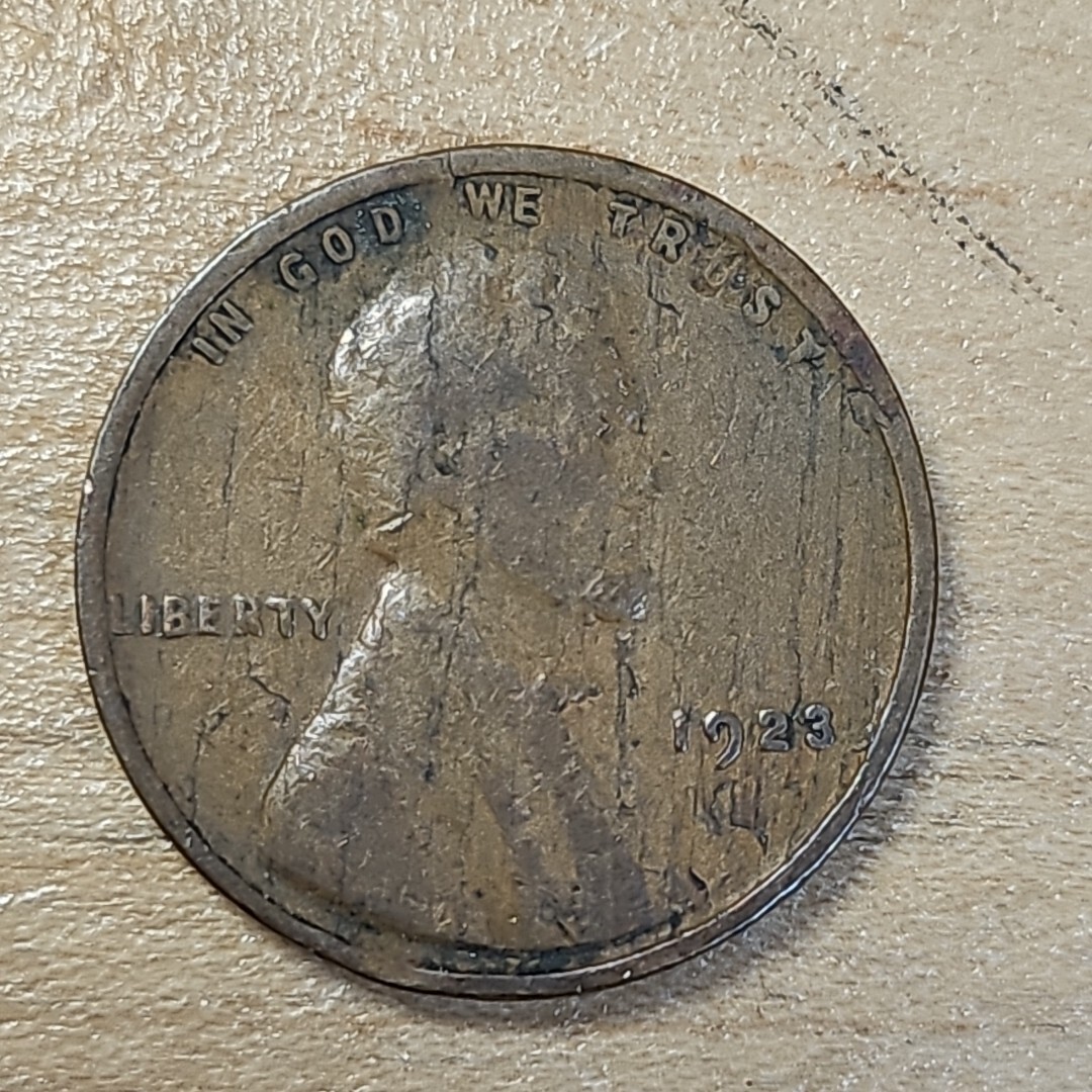 1923 Wheat Cent Obverse Lamination Error *R58