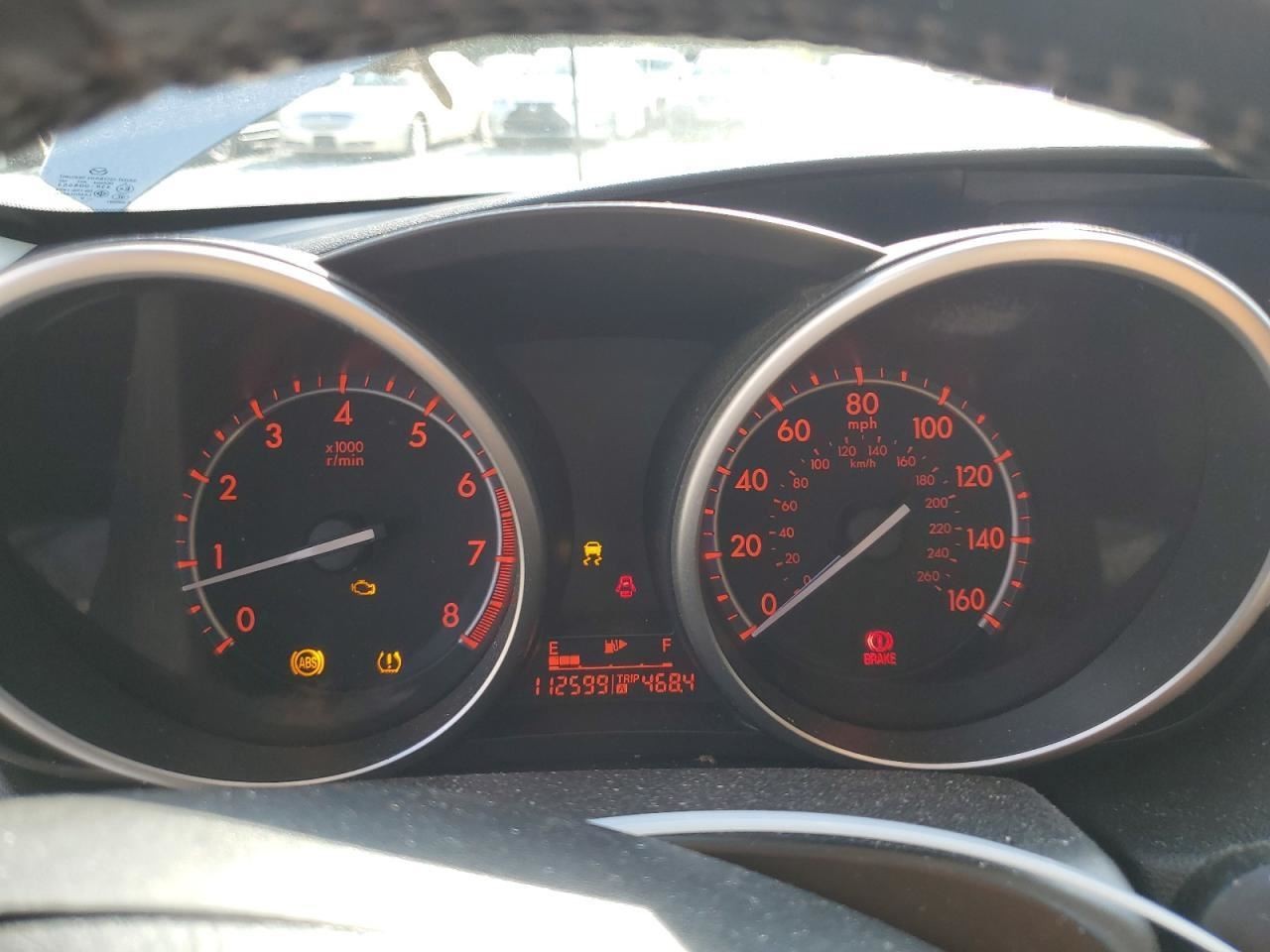 3 2010 Glove Box 4883126