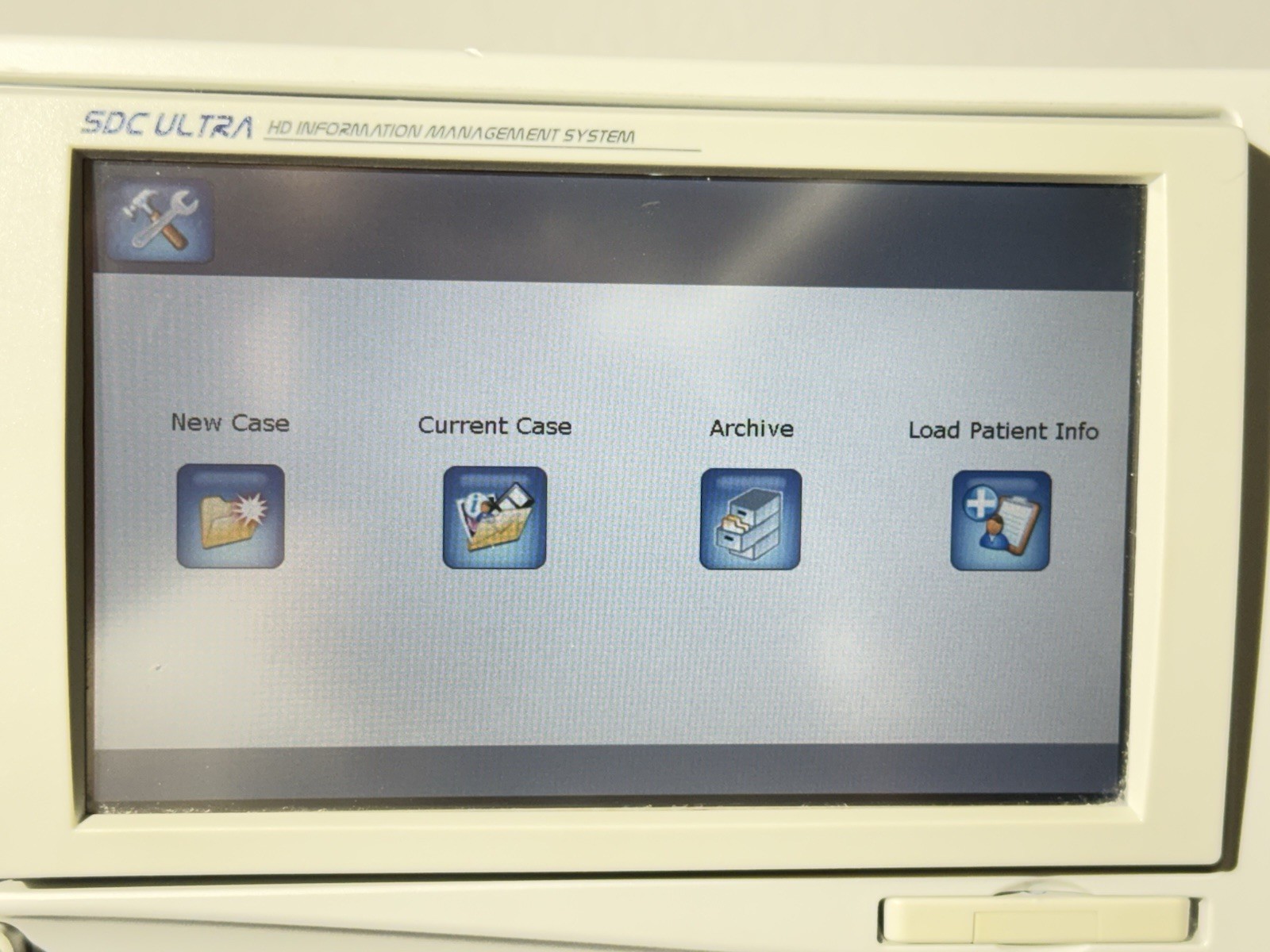 Stryker 0240050988 SDC Ultra HD Endoscopic Information Image Management Console