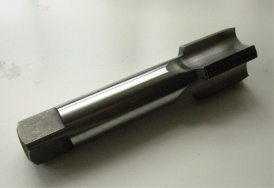 New 1pc HSS Right Hand Tap 1 1/4"-8UN Taps Threading tap