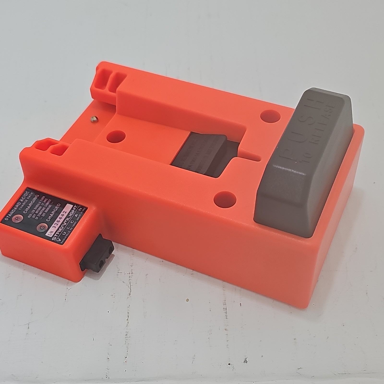 Streamlight Vulcan Standard AC/DC Charge Rack Orange OEM w/ Hardware & Bag