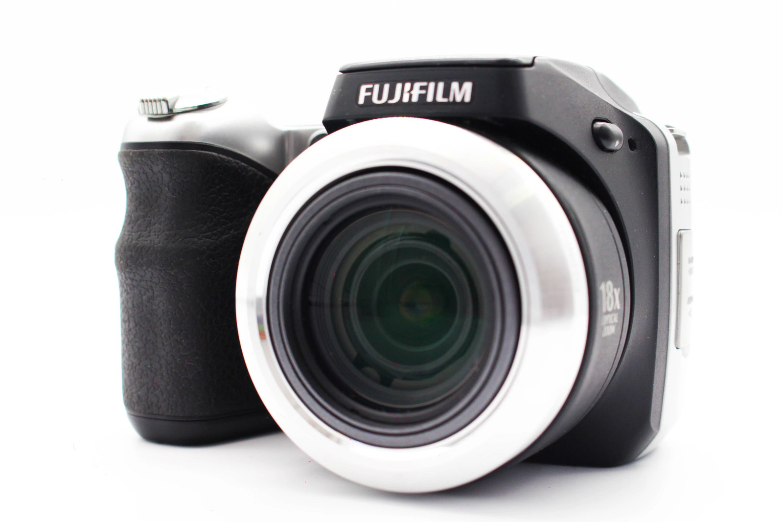Fujifilm FinePix S8000FD Digital Bridge Camera 8MP 18x Zoom - Tested Excellent