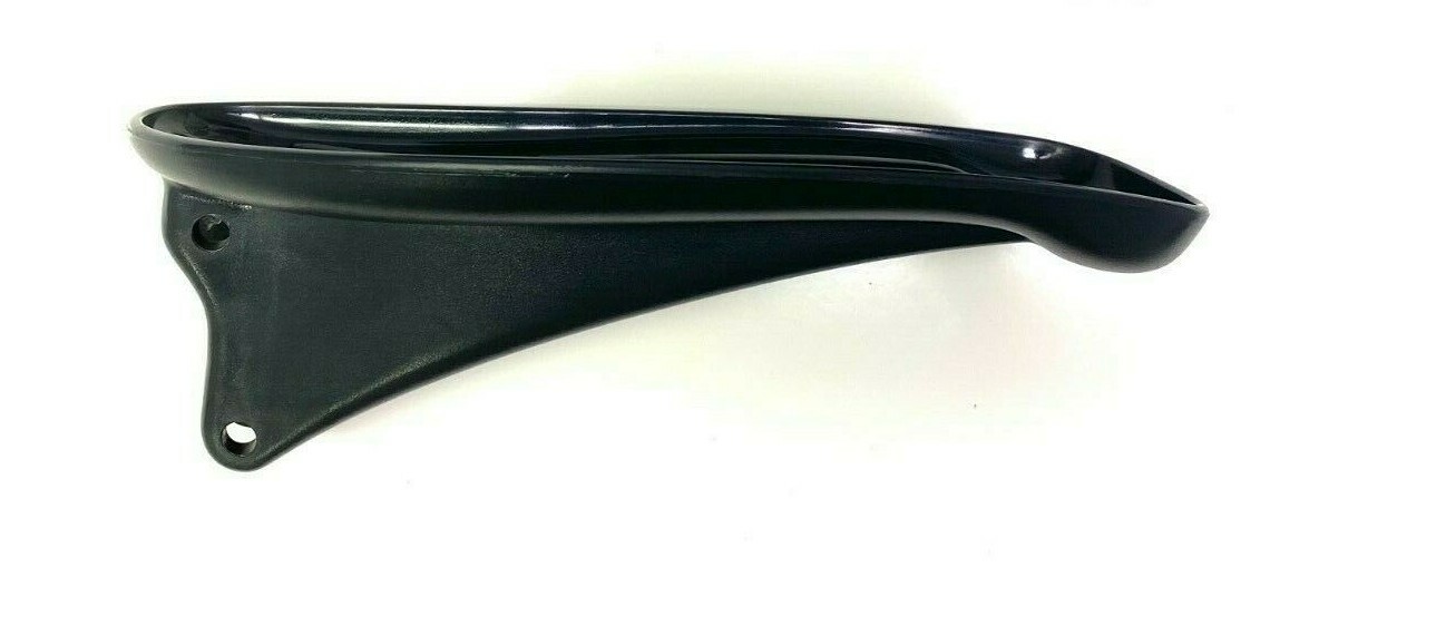 Humanscale Freedom Office Chair: Standard Arm Cup Right