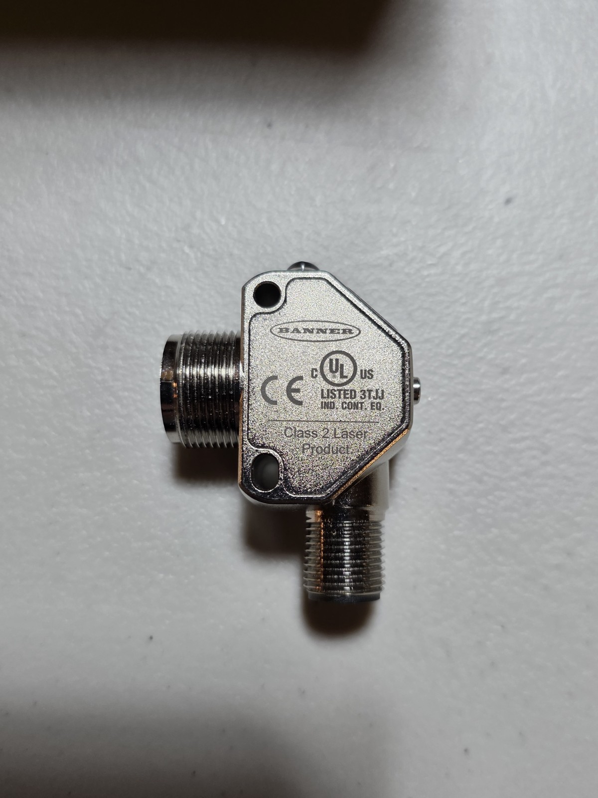 BANNER Q3XTBLD50-Q8 91629 LASER SENSOR, NEW, 2 AVAILABLE