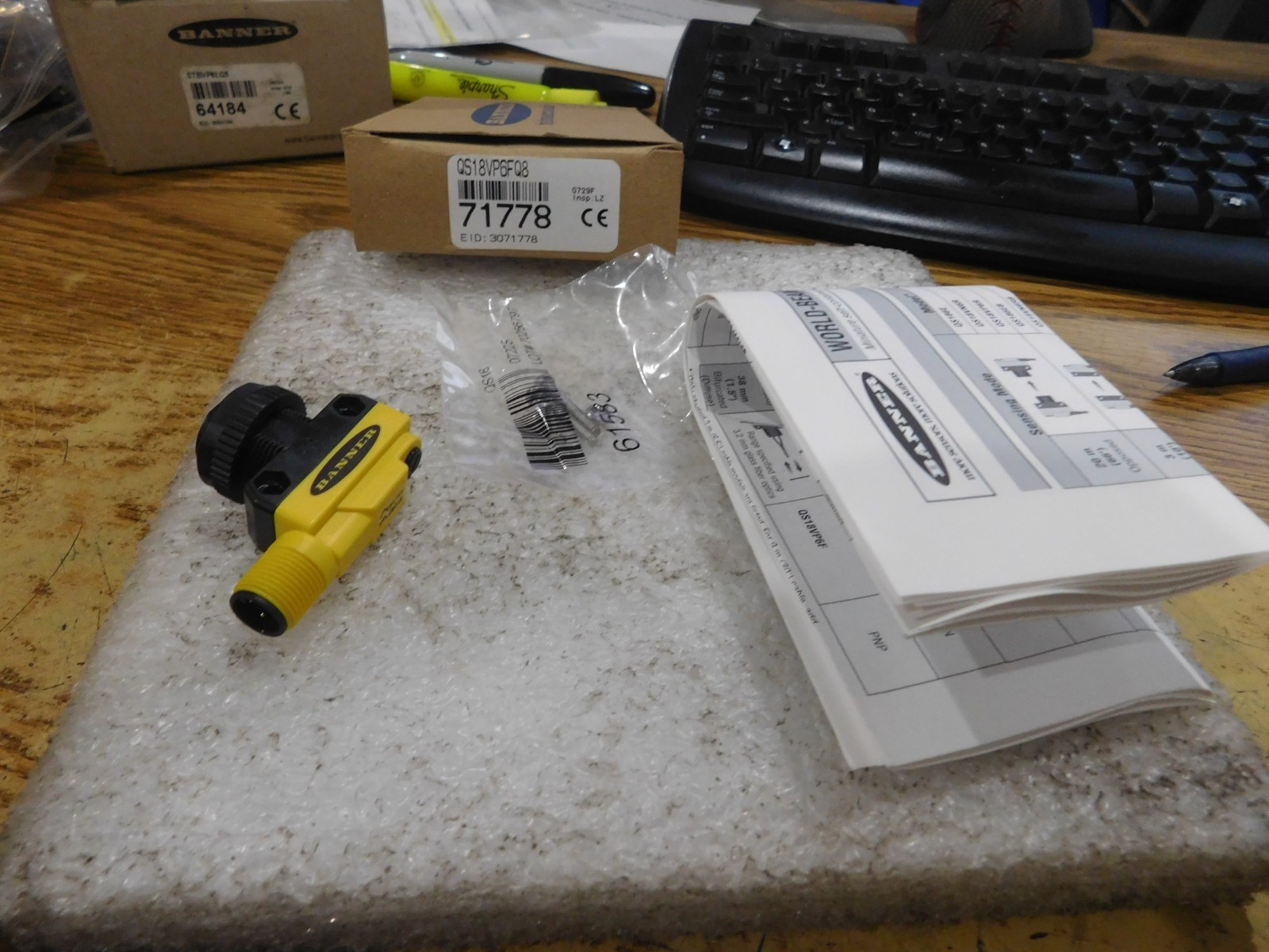 Banner Model: QS18VP6FQ8 Photoelectric  Sensor.    P/N: 71778.  New Old Stock