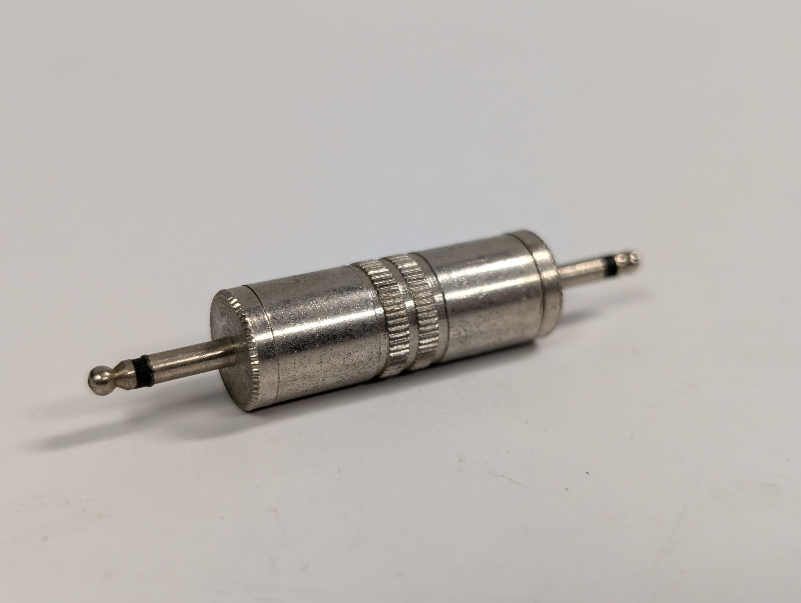 SHIELDED 2.5mm SUB-MINI PLUG to 2.5mm SUB-MINI PLUG