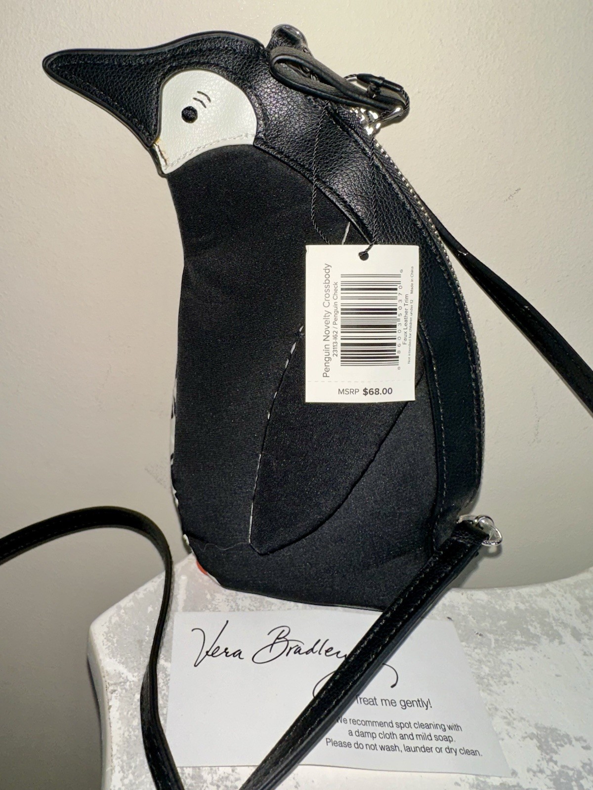 VERA BRADLEY Penguin Novelty Crossbody PENGUINS CHECK NWT #23113-I71 Purse Bag