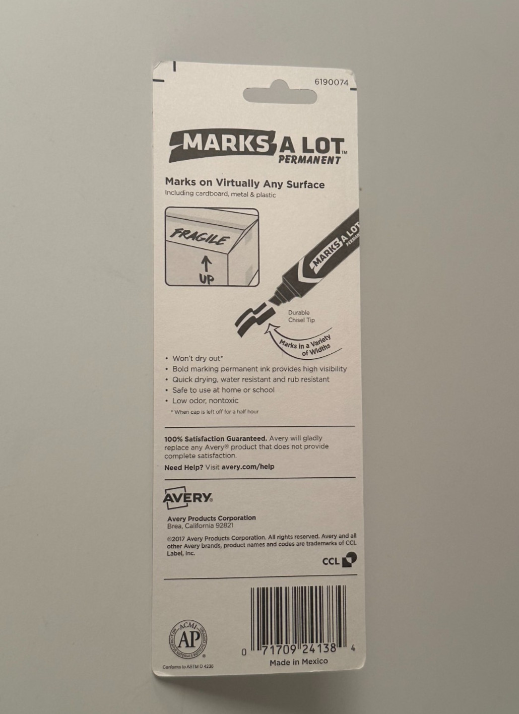 Avery Marks-A-Lot Permanent Marker, Chisel Tip,Black Marker (24138)