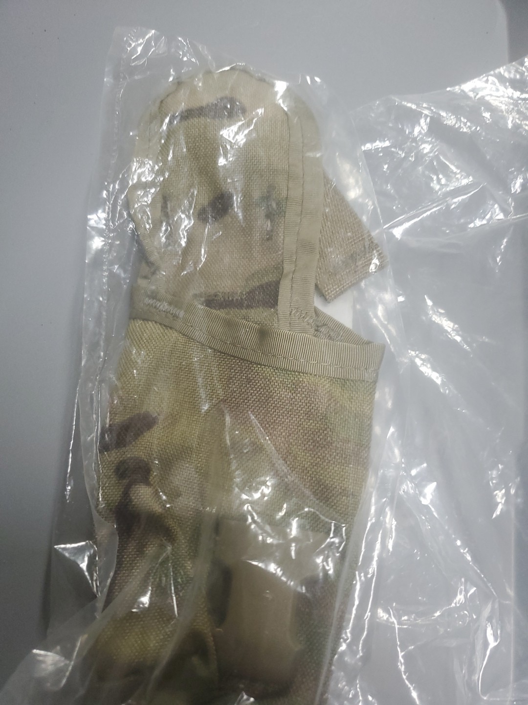 QTY (1) US Army Flashbang Grenade Pouch OCP MULTCAM MOLLE 8465-01-580-1313 NEW S