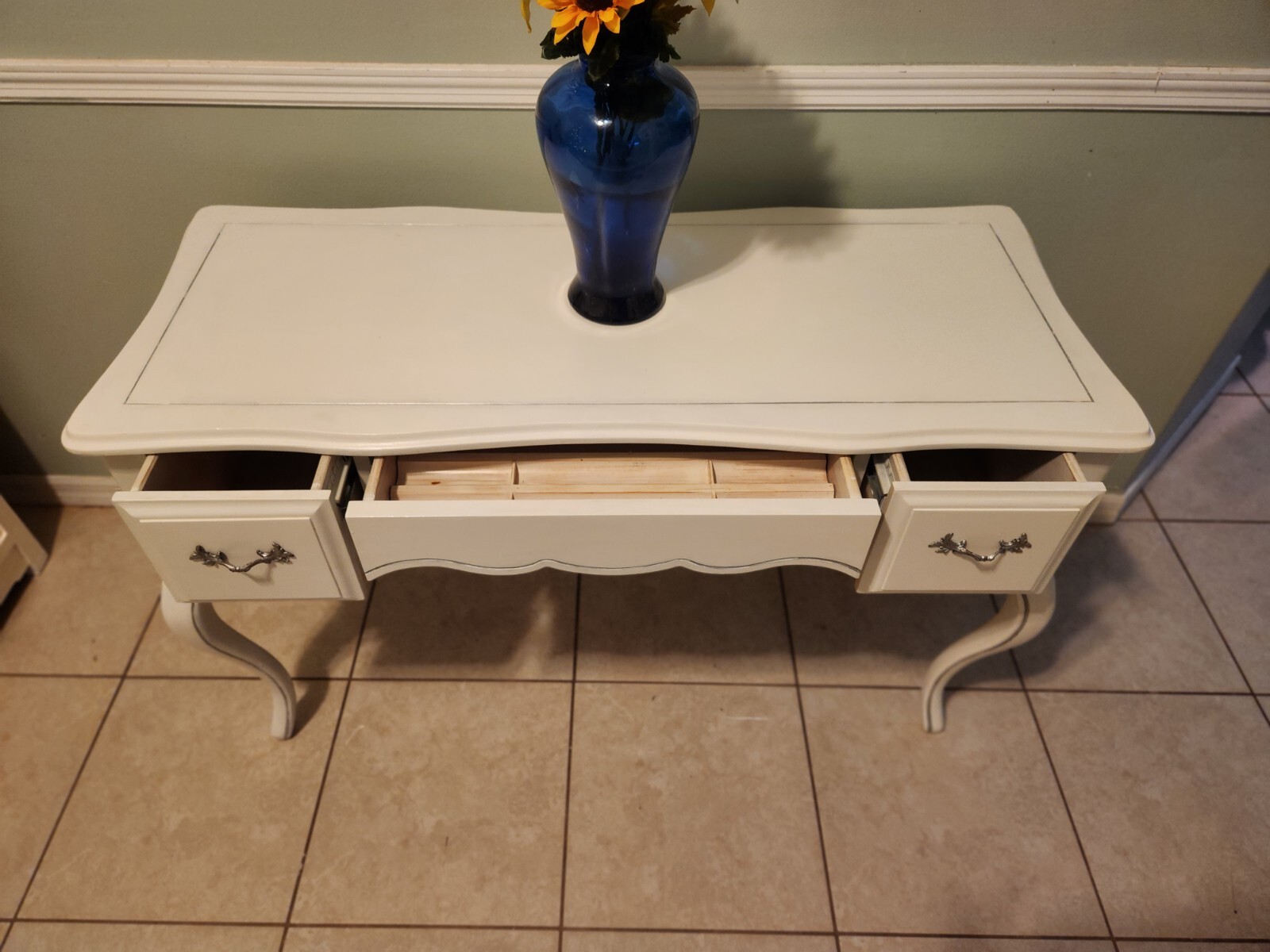 Vintage Desk/vanity