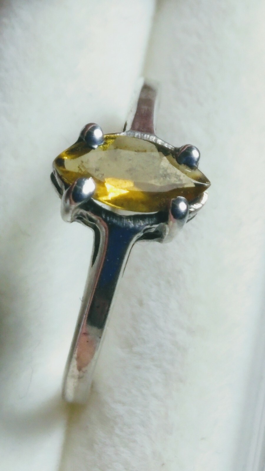 CUTE NATURAL CITRINE IN STERLING SILVER RING SIZE 7.0!