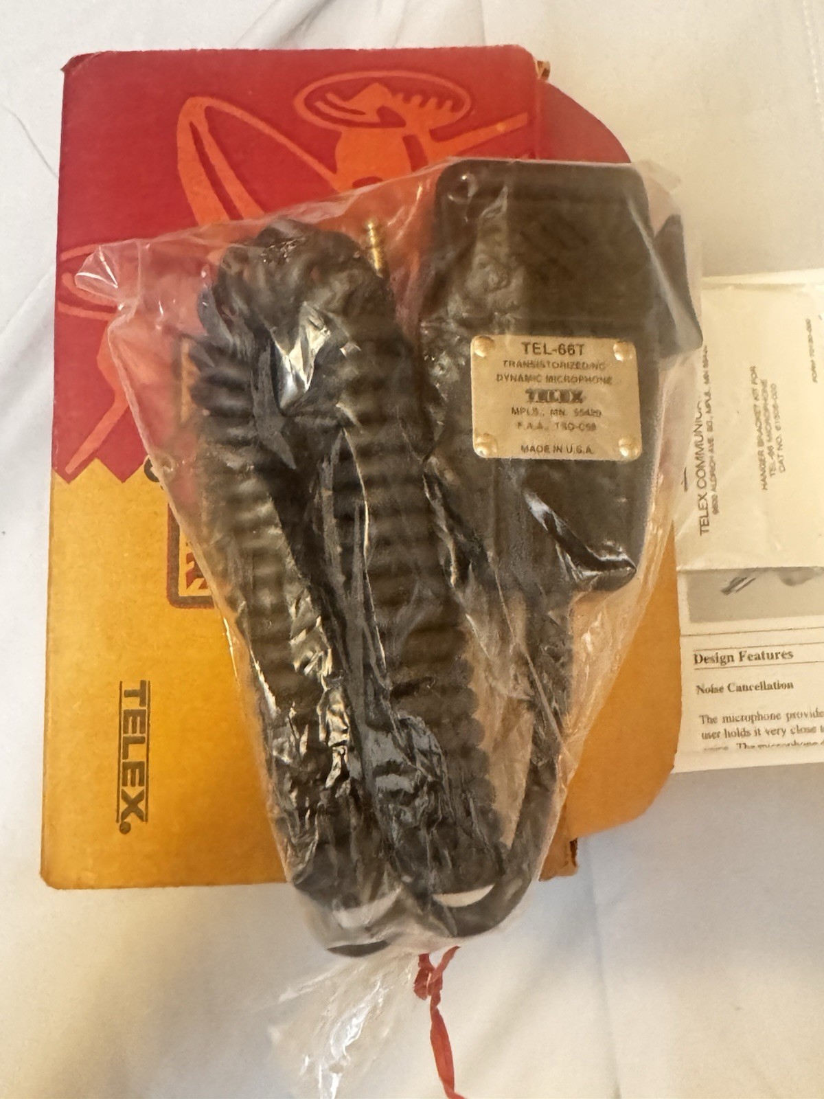 TELEX TEL-66T TRANSISTORIZED/NC DYNAMIC MICROPHONE