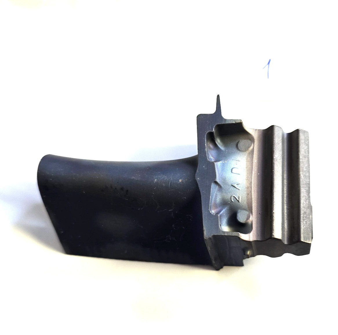 For collectors art scrap CFM56 Blade High Pressure Turbine engine