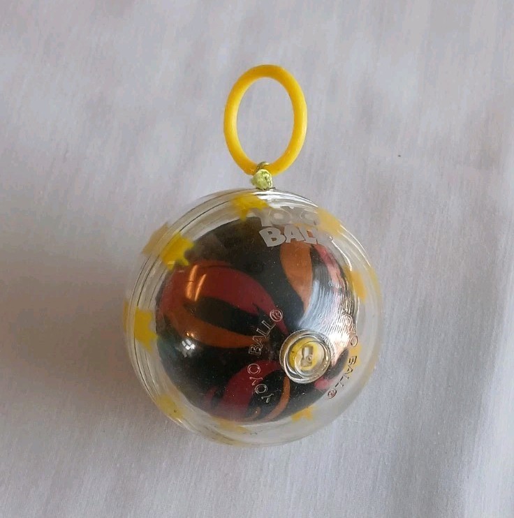 YoYo Ball Yo Yo 2003 Fire Flames Stars Big Time Toys Tested Good Condition