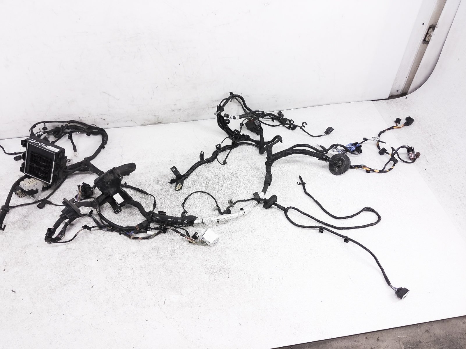 2021-2023 Ford Bronco Sport Headlight Room Wiring Harness Lx6t-14290 *Cut Wires*
