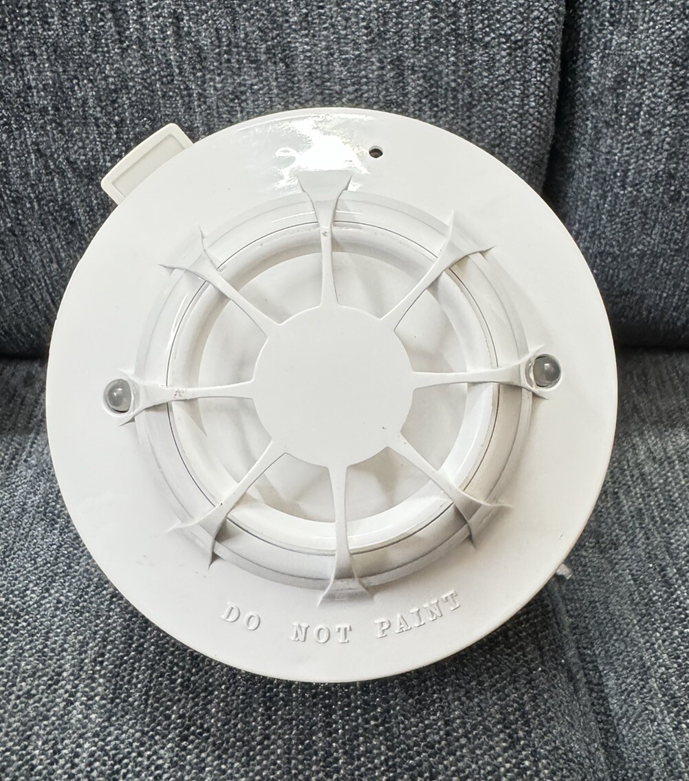 APOLLO XP95A 55000-886 APO MULTI SENSOR SMOKE DETECTOR WITH BASE