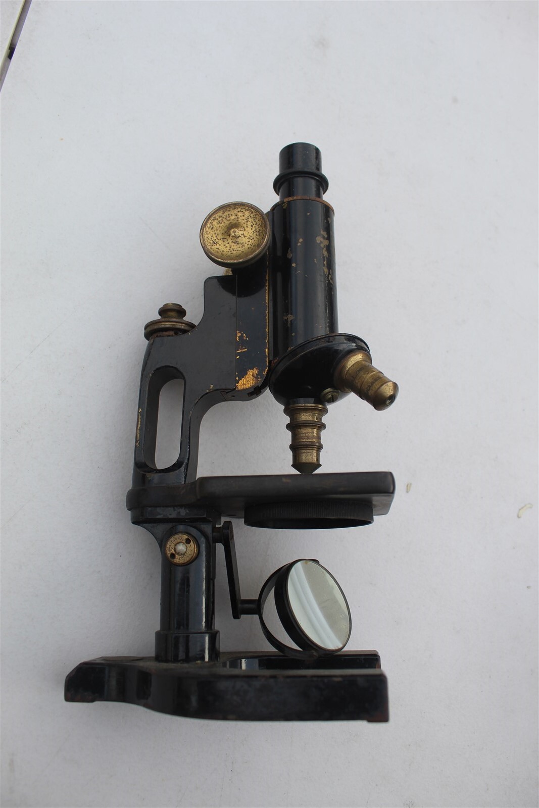MICROSCOPE - SPENCER BUFFALO 44100 - NO EYEPIECE BRASS / IRON OLD
